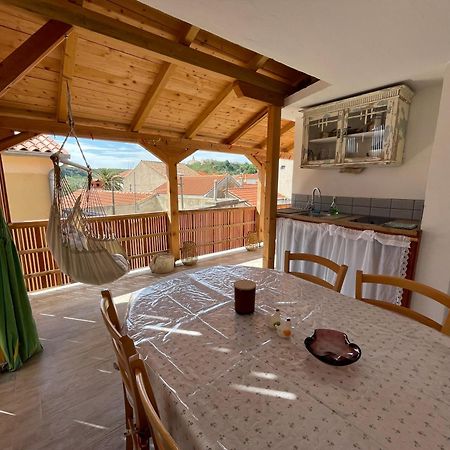 Blue Abyss Apartment Susak Exterior foto